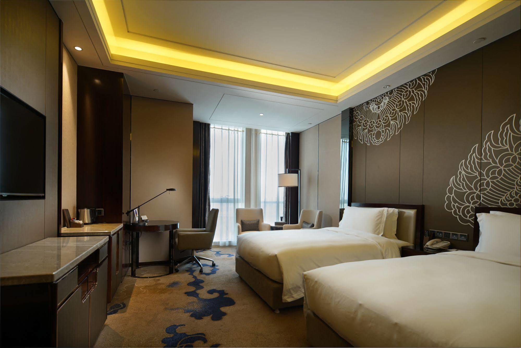 Grand Skylight International Hotel Пекин Екстериор снимка